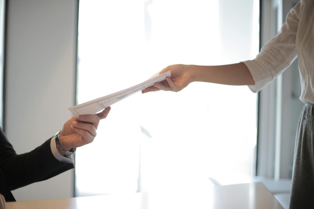 How to Write a Resume That Stands Out